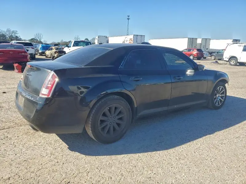 2014 CHRYSLER 300C   