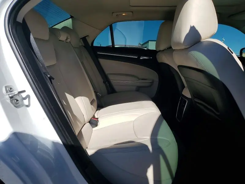2019 CHRYSLER 300 TOURING  
