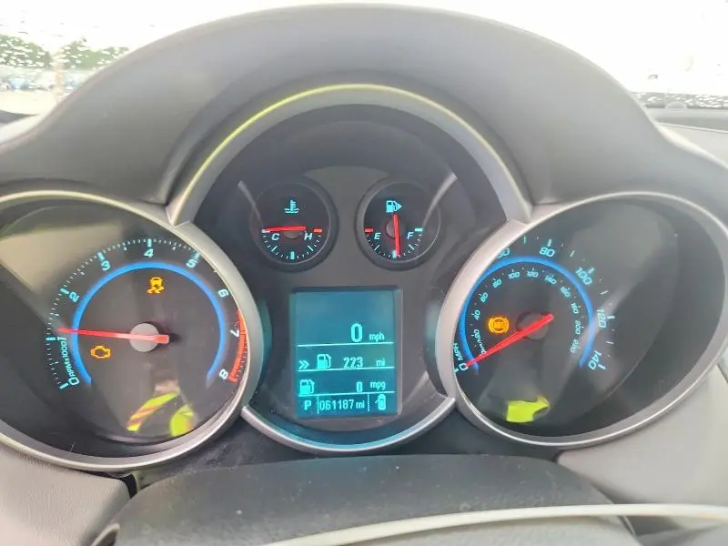 2012 CHEVROLET CRUZE LS  