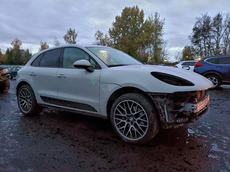 2020 PORSCHE MACAN S  