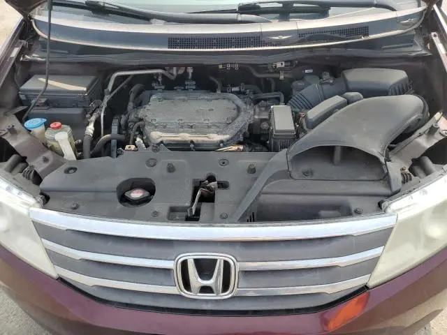 2011 HONDA ODYSSEY LX  