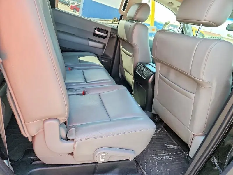 2013 TOYOTA SEQUOIA LIMITED  