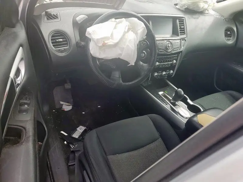 2019 NISSAN PATHFINDER S  