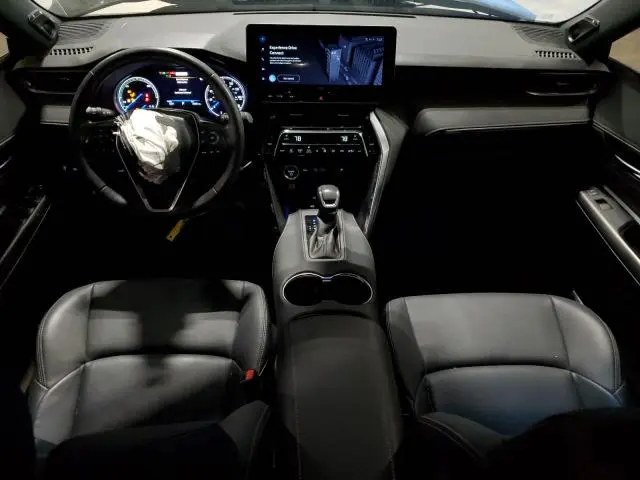 2023 TOYOTA VENZA LE  