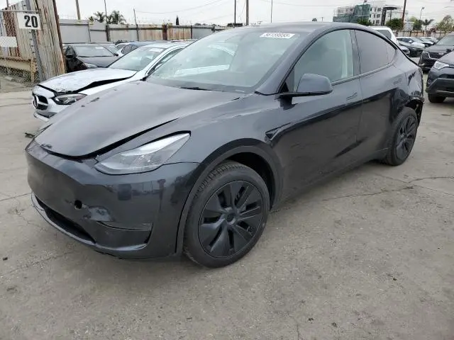 2025 TESLA MODEL Y 