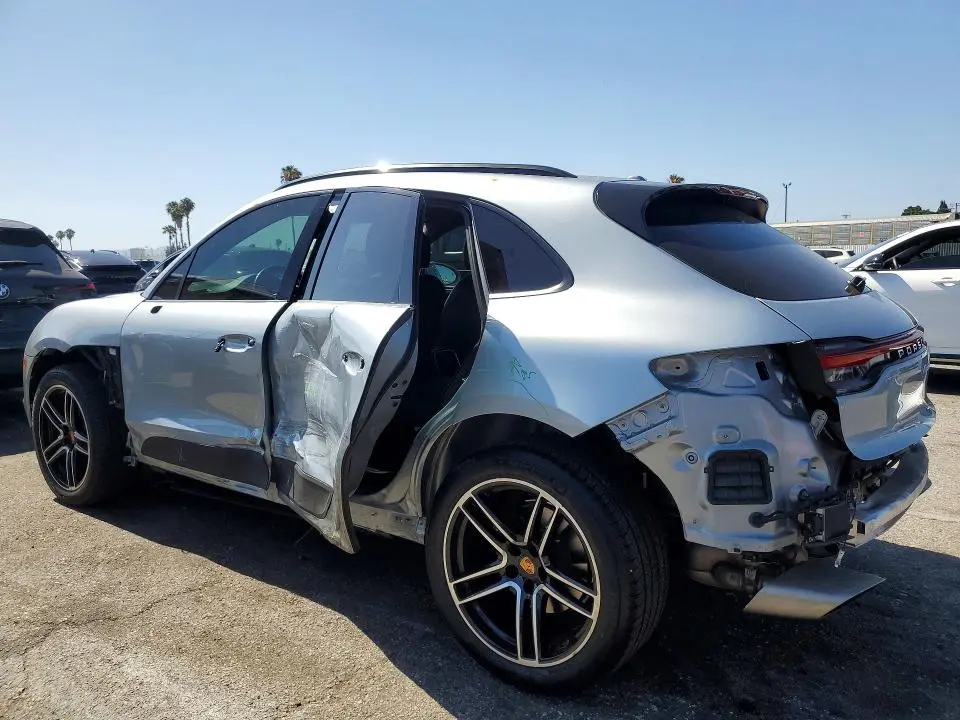 2021 PORSCHE MACAN   