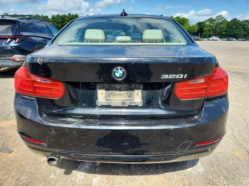 2014 BMW 320 I  
