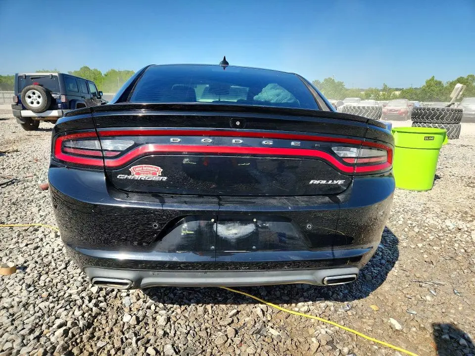 2015 DODGE CHARGER SXT  