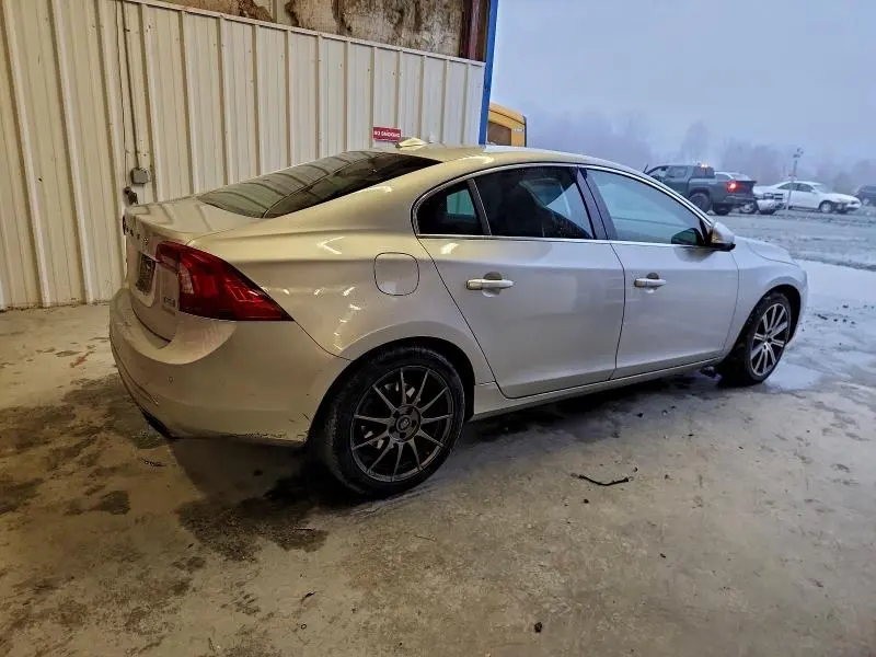 2016 VOLVO S60 PREMIER  