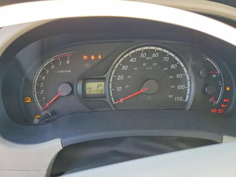 2012 TOYOTA SIENNA LE 7-PASSENGER  