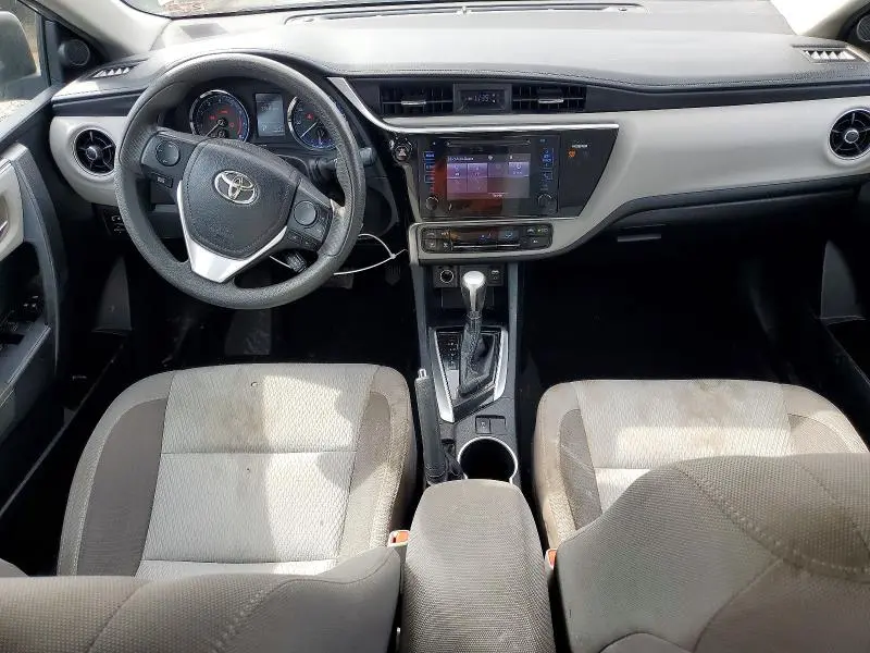 2017 TOYOTA COROLLA LE  