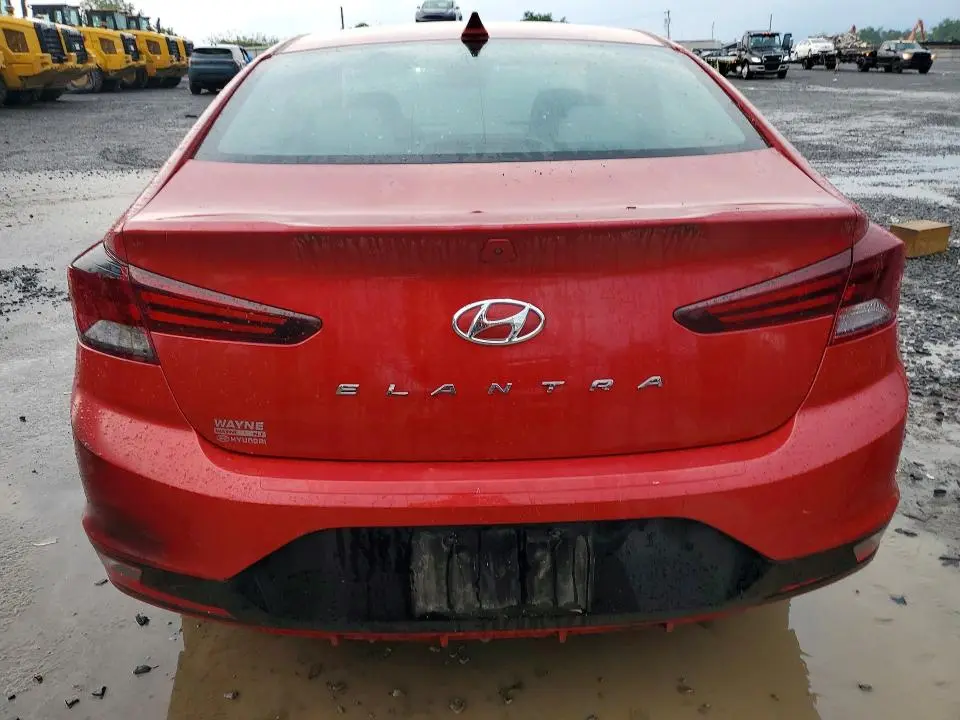 2019 HYUNDAI ELANTRA SEL  