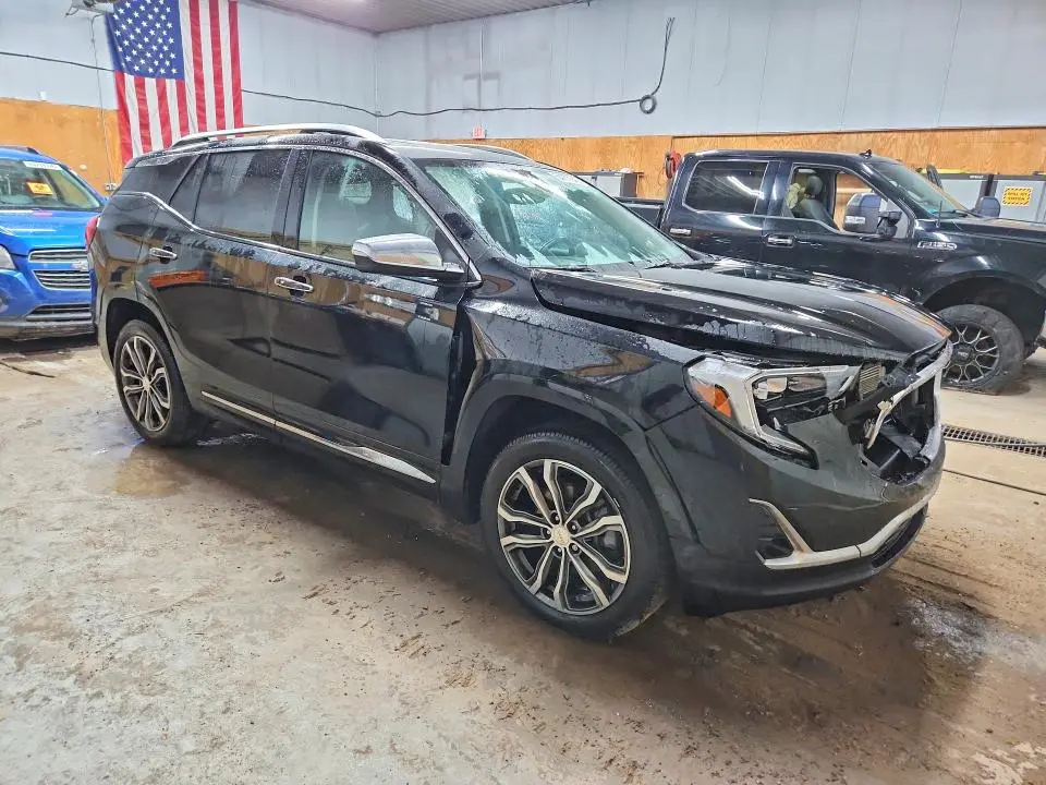2020 GMC TERRAIN DENALI  