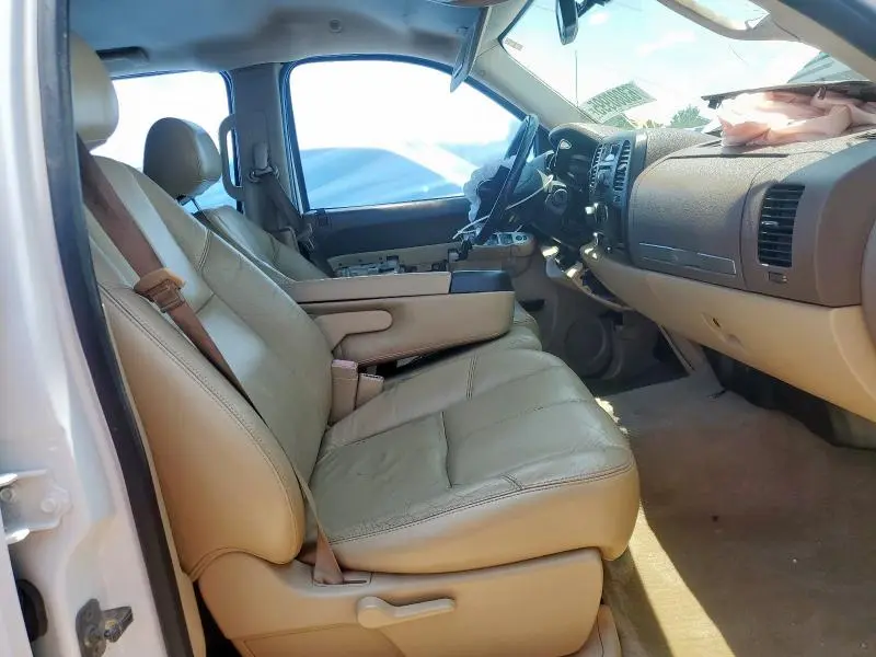 2014 GMC SIERRA K2500 SLE  