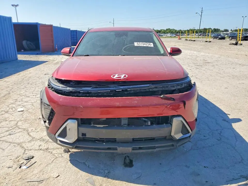 2025 HYUNDAI KONA SE  