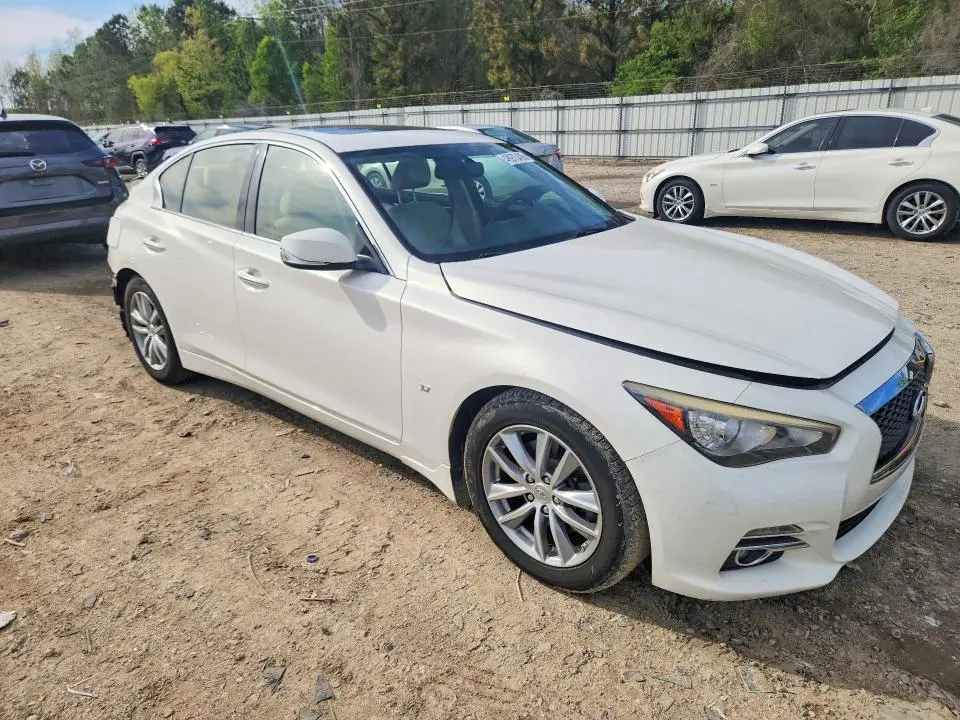 2015 INFINITI Q50 PREMIUM  
