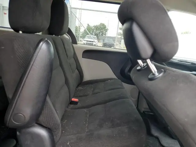 2017 DODGE GRAND CARAVAN SE  