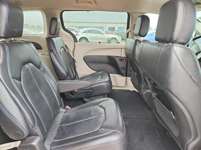 2021 CHRYSLER PACIFICA TOURING L  