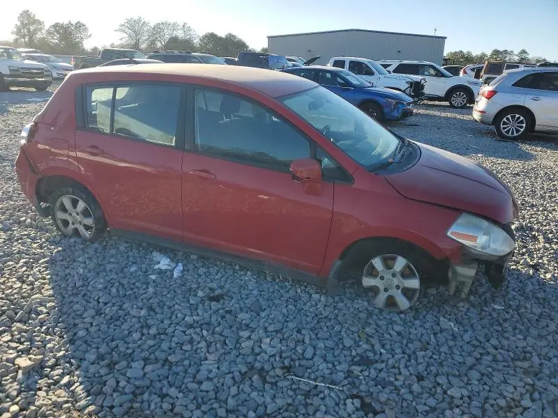 2010 NISSAN VERSA S  