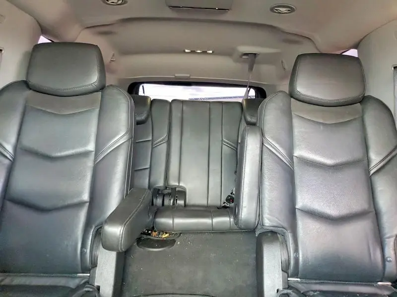 2017 CADILLAC ESCALADE ESV PREMIUM LUXURY  