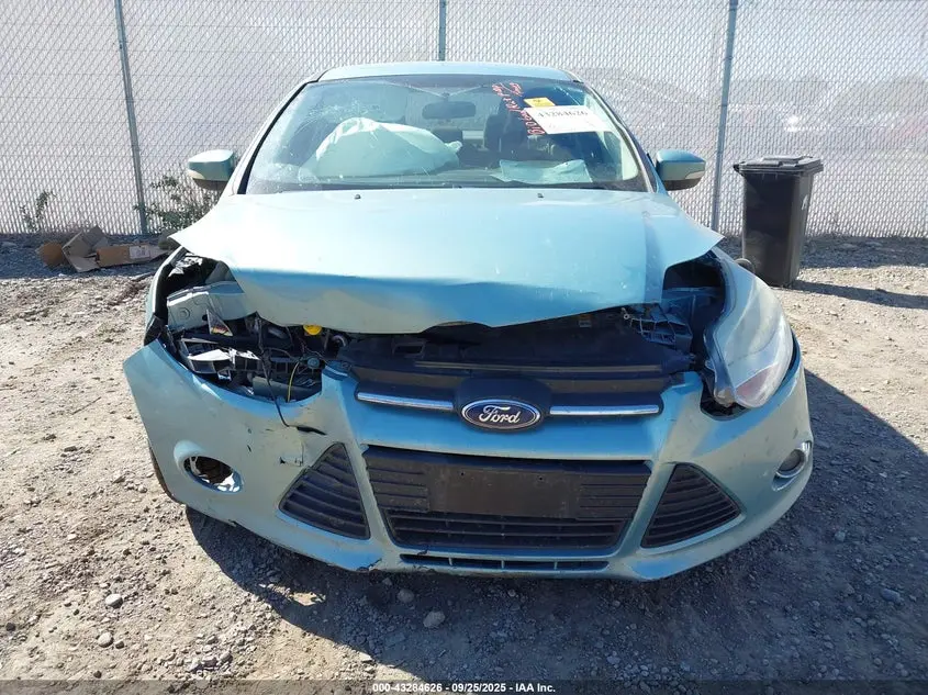 2012 FORD FOCUS SE