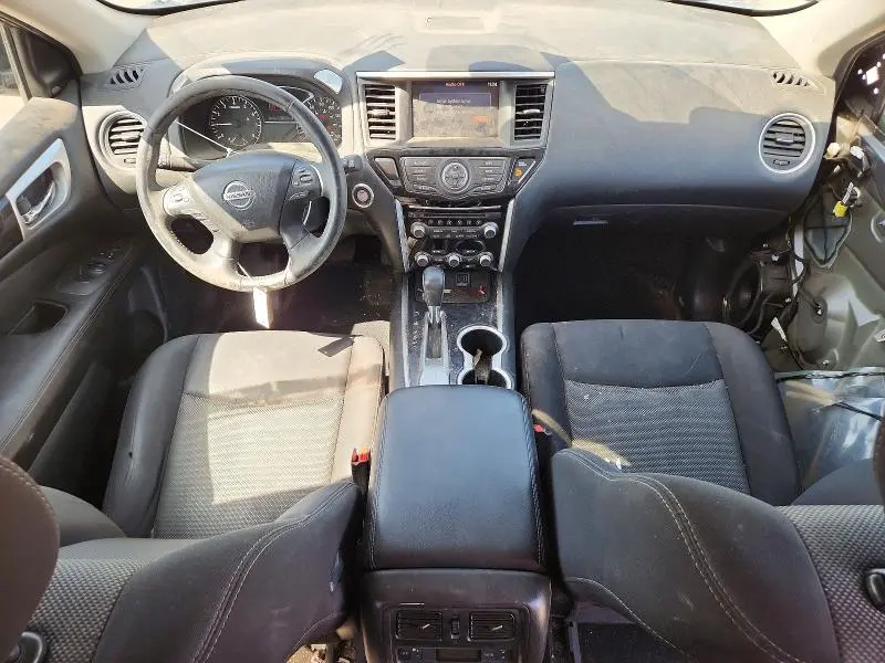 2019 NISSAN PATHFINDER SV  