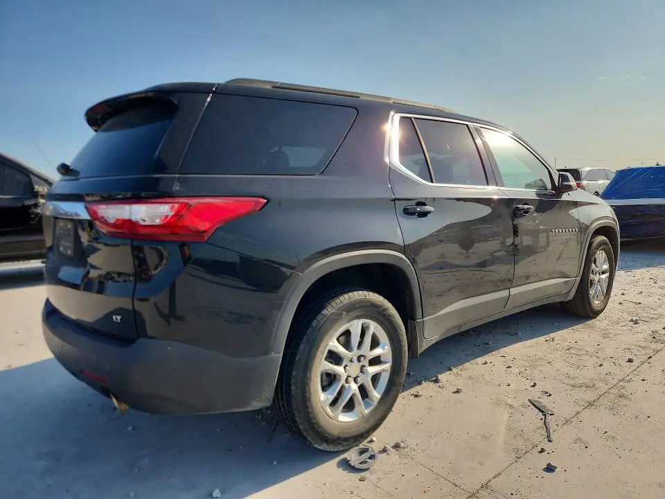 2020 CHEVROLET TRAVERSE LT  