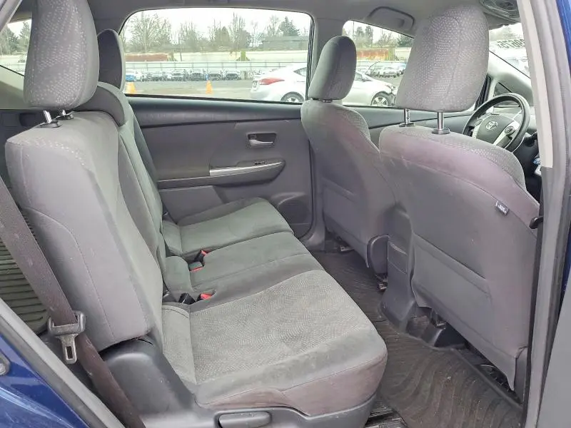 2012 TOYOTA PRIUS V THREE  