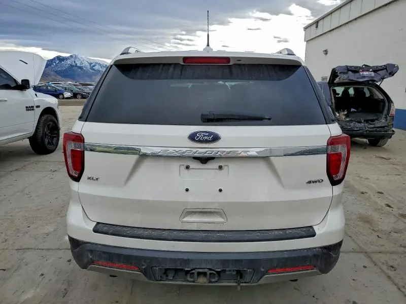 2019 FORD EXPLORER XLT  
