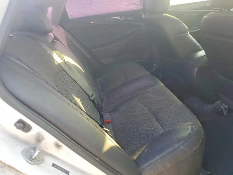 2014 HYUNDAI SONATA SE  