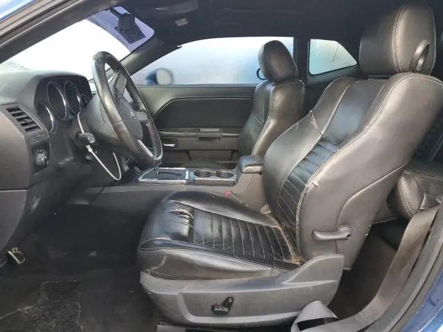 2010 DODGE CHALLENGER SE  