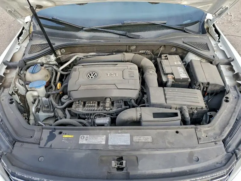 2016 VOLKSWAGEN PASSAT S  
