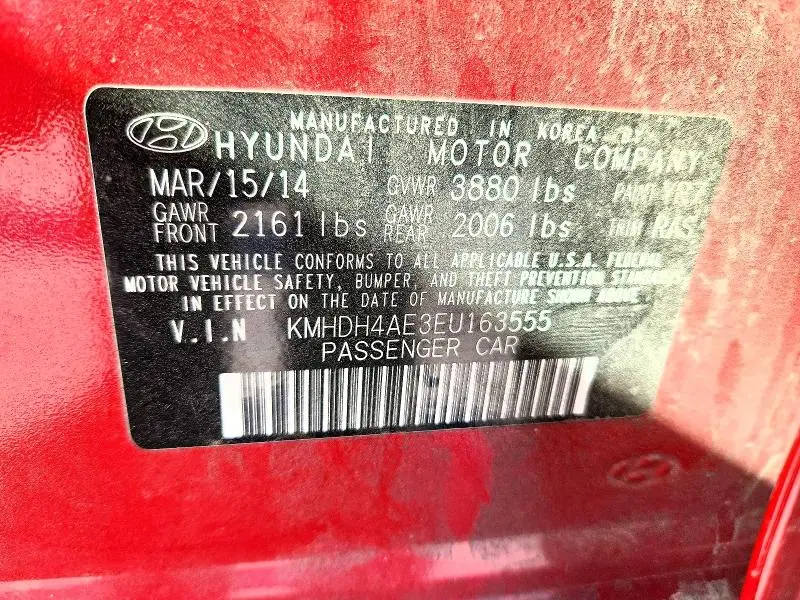 2014 HYUNDAI ELANTRA SE  