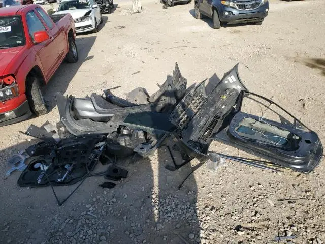 2019 GENESIS G80 BASE  