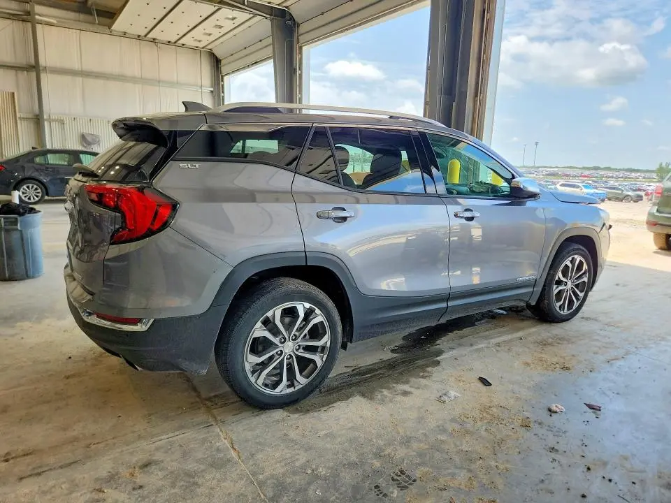 2020 GMC TERRAIN SLT  