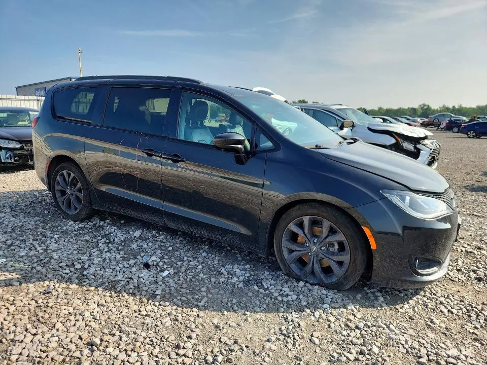2020 CHRYSLER PACIFICA TOURING L PLUS  