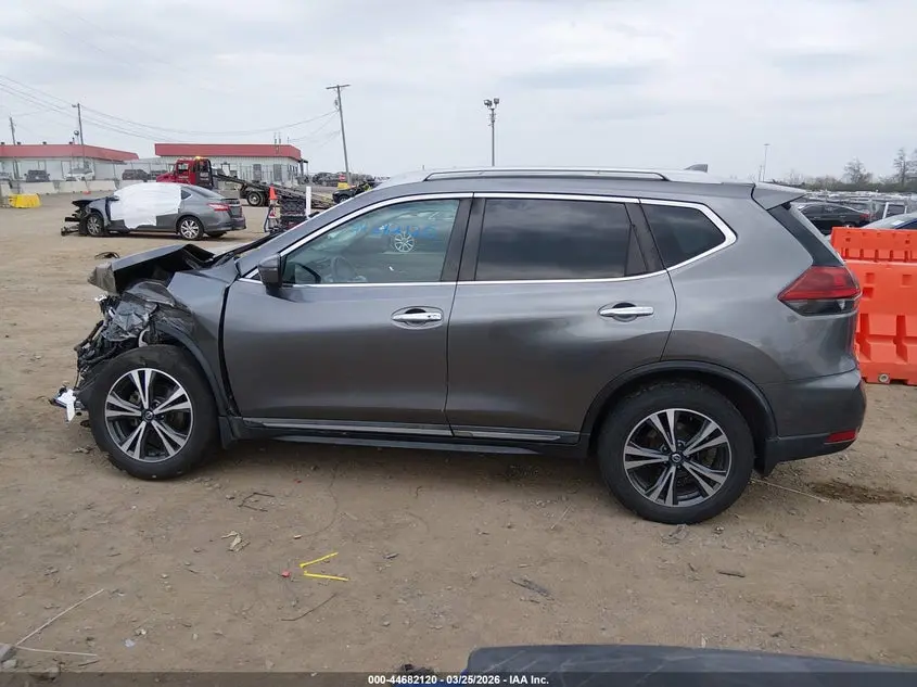 2018 NISSAN ROGUE SL