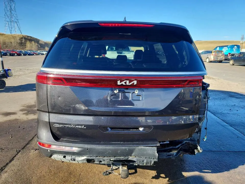 2022 KIA CARNIVAL LX  