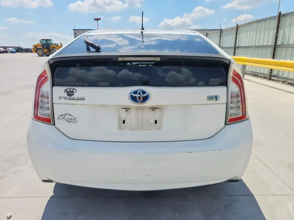 2012 TOYOTA PRIUS TWO  