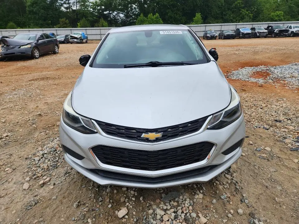 2017 CHEVROLET CRUZE LT  