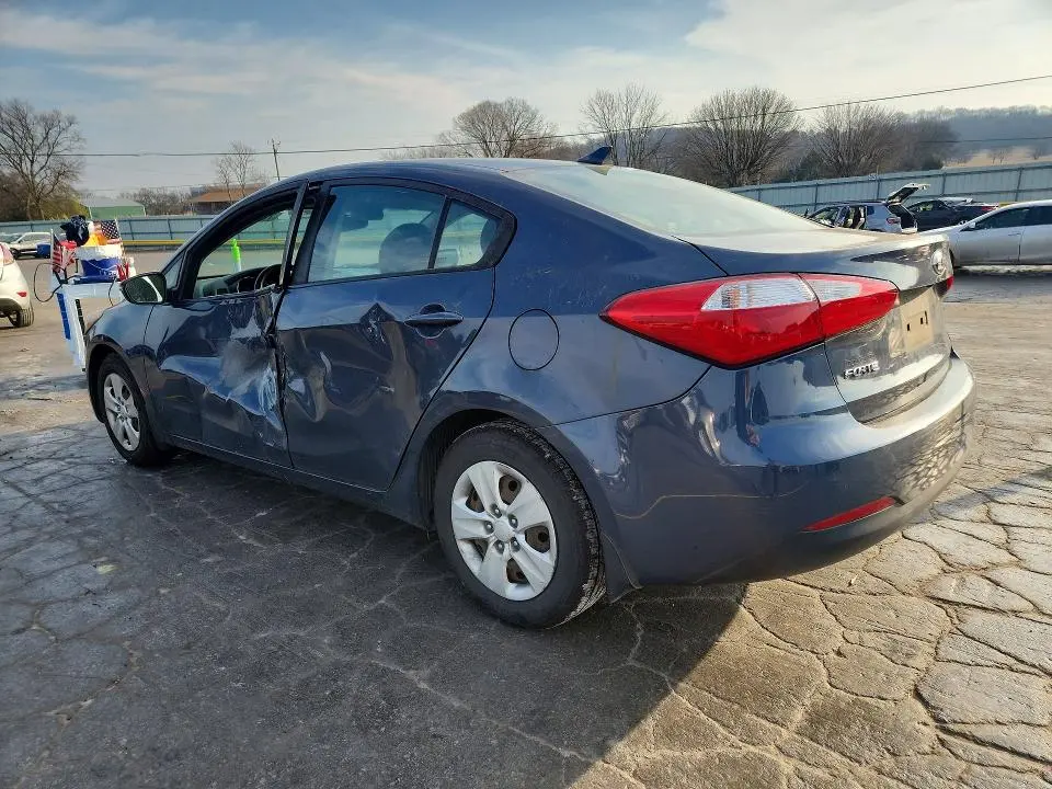 2016 KIA FORTE LX  