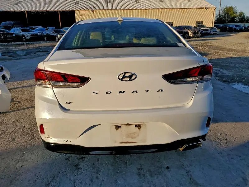 2018 HYUNDAI SONATA SE  