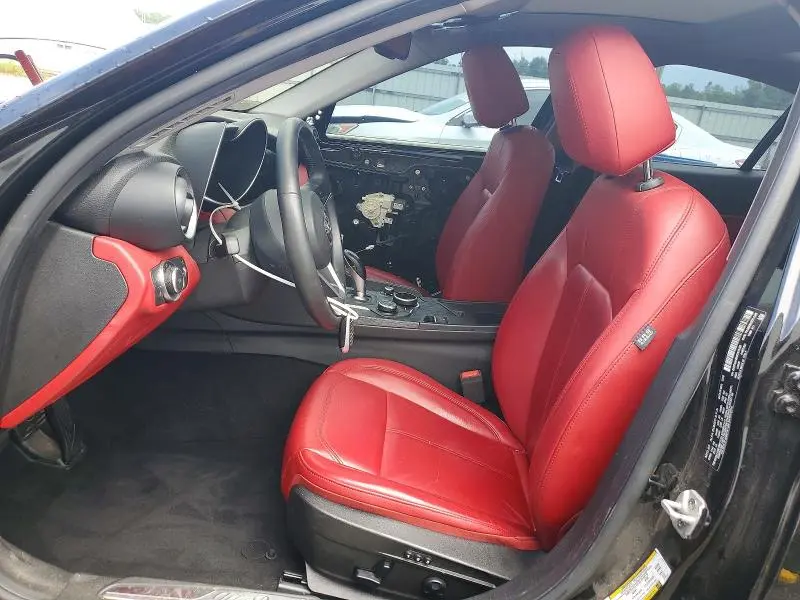 2019 ALFA ROMEO GIULIA   