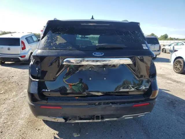 2022 FORD EXPLORER XLT  