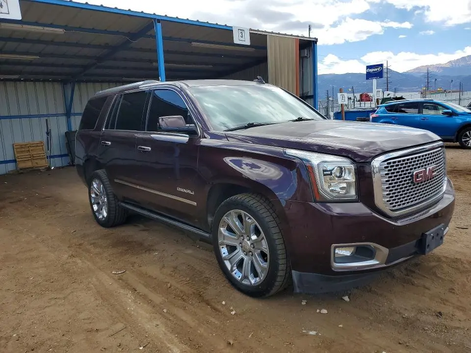 2017 GMC YUKON DENALI  