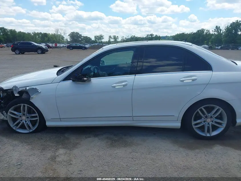 2013 MERCEDES-BENZ C 300 SPORT 4MATIC