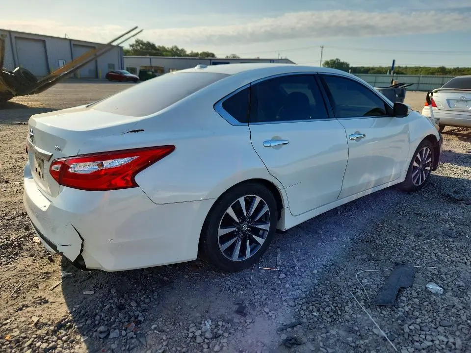 2017 NISSAN ALTIMA 2.5 SL  