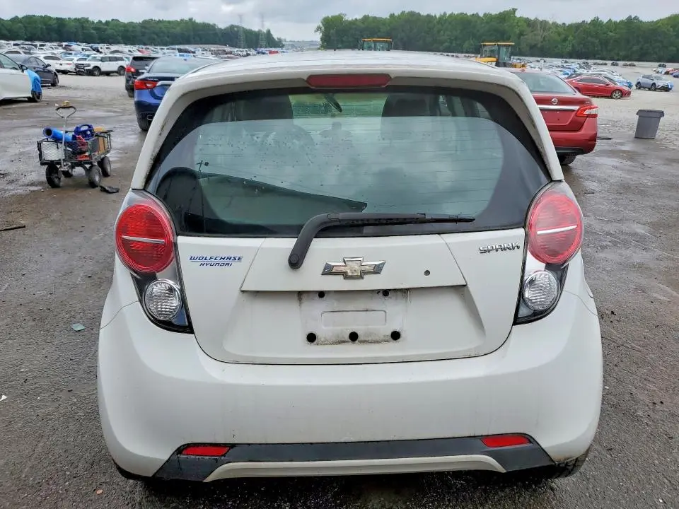 2015 CHEVROLET SPARK 1LT  
