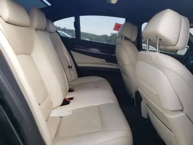2013 BMW 750 I  
