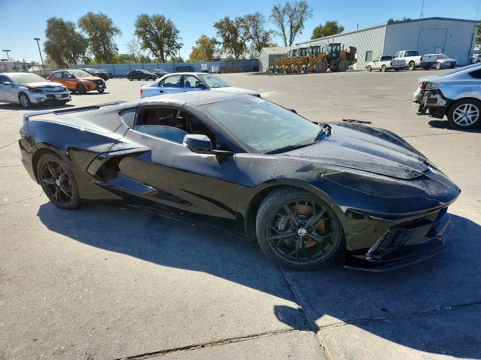 2021 CHEVROLET CORVETTE STINGRAY 2LT  